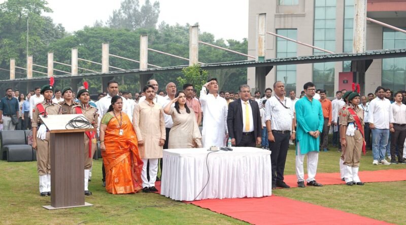 GL Bajaj Marks 80th Independence Day with Alumni from Indian Air Force, Global Firms